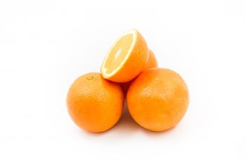 Thiếu Vitamin C là nguyên nhân gây chảy máu nướu