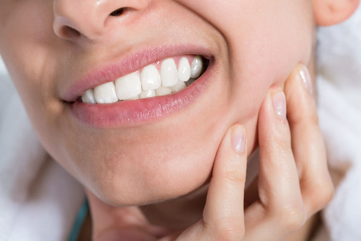 Tình trạng không há được miệng sau khi nhổ răng khôn là như thế nào ?