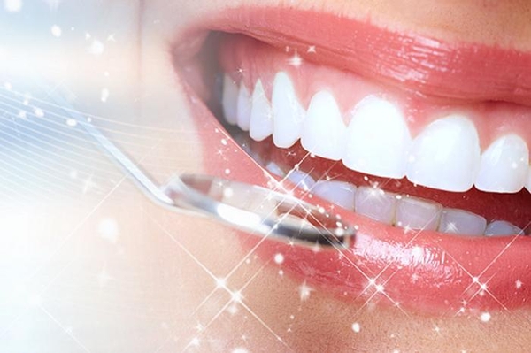 Công dụng của răng sứ Zirconia 
