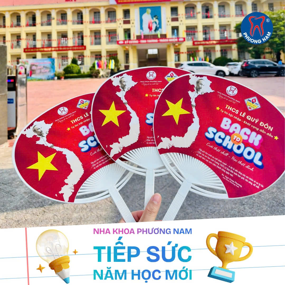 Quạt "Yêu nước" tiếp sức mùa tựu trường